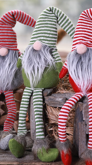 Gnome de Noël en peluche à longues jambes rayées – Le Moyen