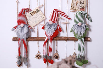 Gnome de Noël en peluche à longues jambes rayées – Le Moyen